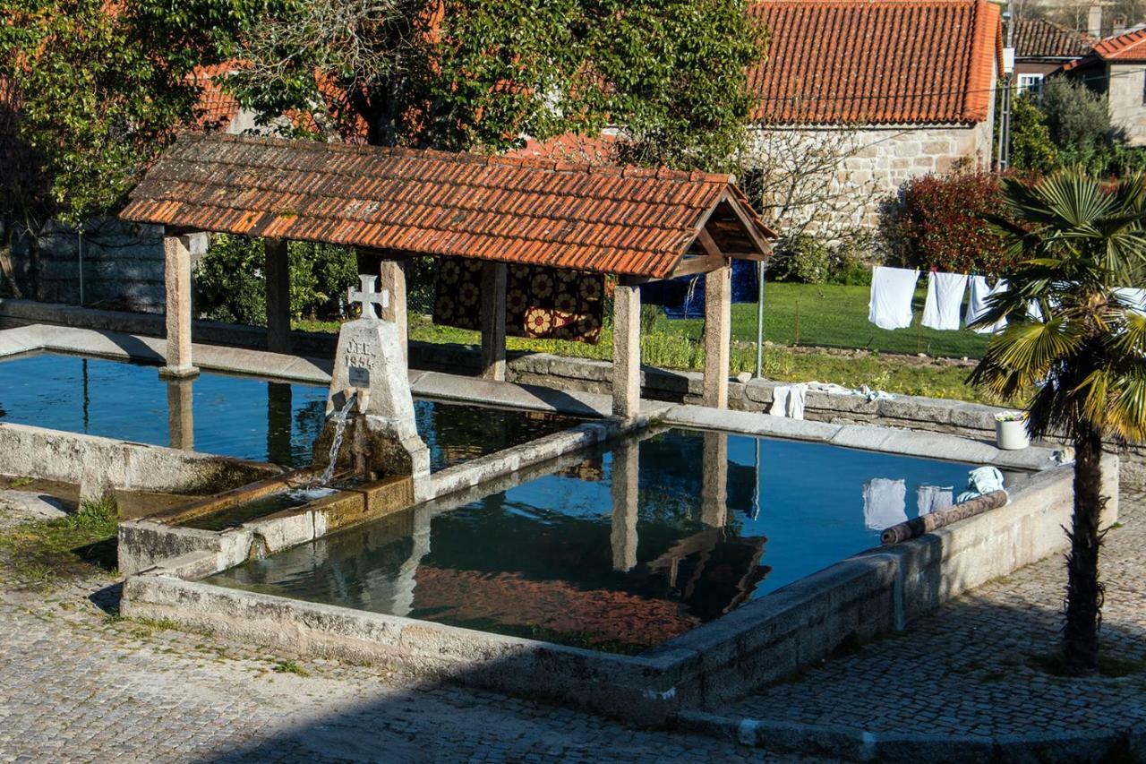 Casa Da Mina Pension Carapito Buitenkant foto